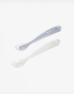 Beaba Σετ 2 τεμ. κουτάλι σιλικόνης 1st age με κουτί μεταφοράς Pebble/Cloud blue