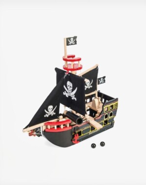 Le Toy Van Ξύλινο Πειρατικό Πλοίο Barbarossa 50 εκ. Με Κανόνι και Πανιά που Φωσφορίζουν