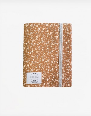 Tiny Toes Θήκη για βιβλιάριο υγείας Jasmine Brown White